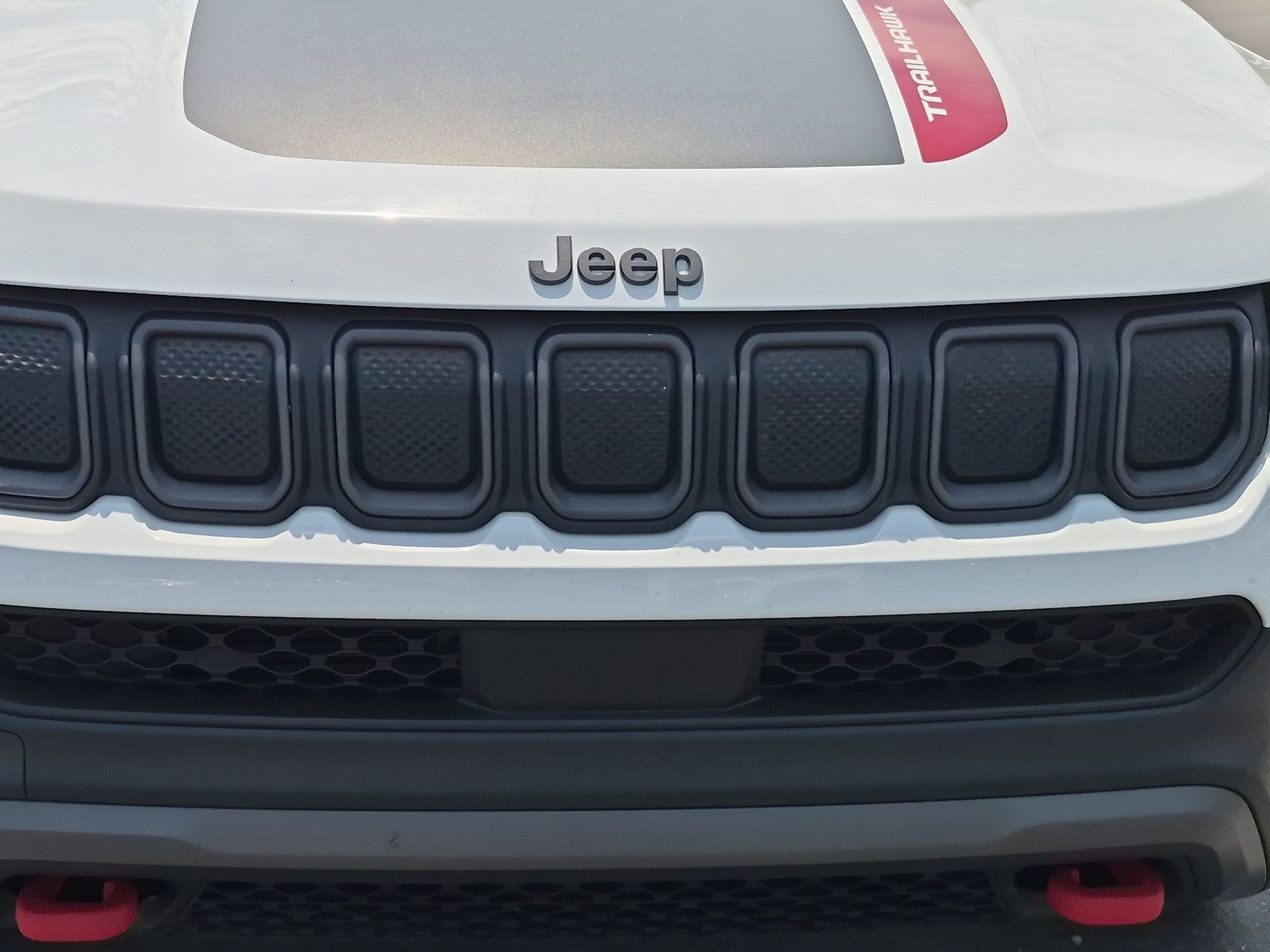 Certified Used 2022 Bright White Clearcoat Jeep Trailhawk image 10