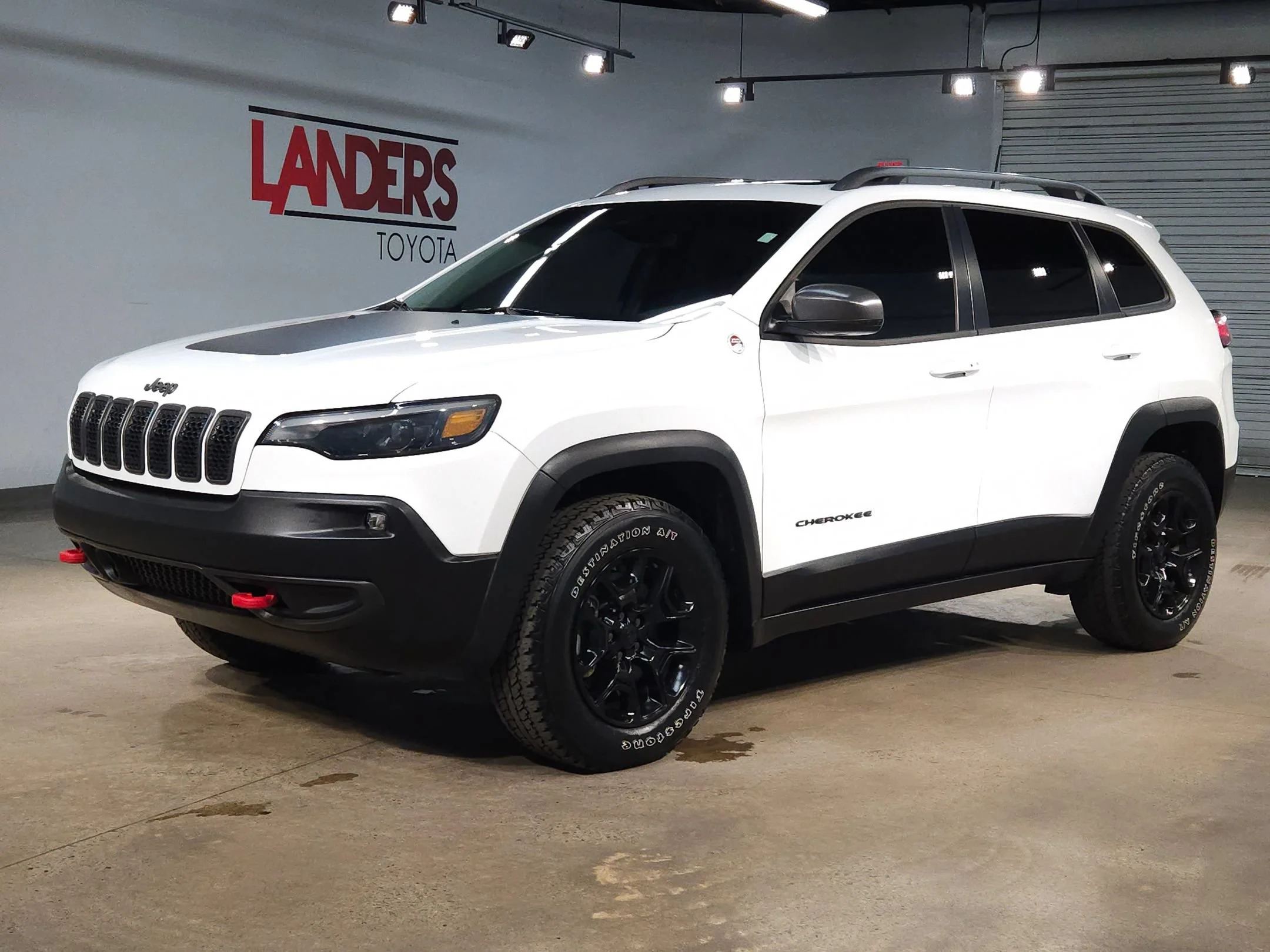 Used 2021 Bright White Clearcoat Jeep Trailhawk image 3
