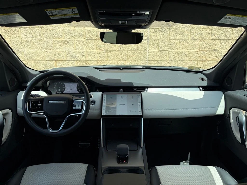 Certified Used 2025 Blue Land Rover SE image 18