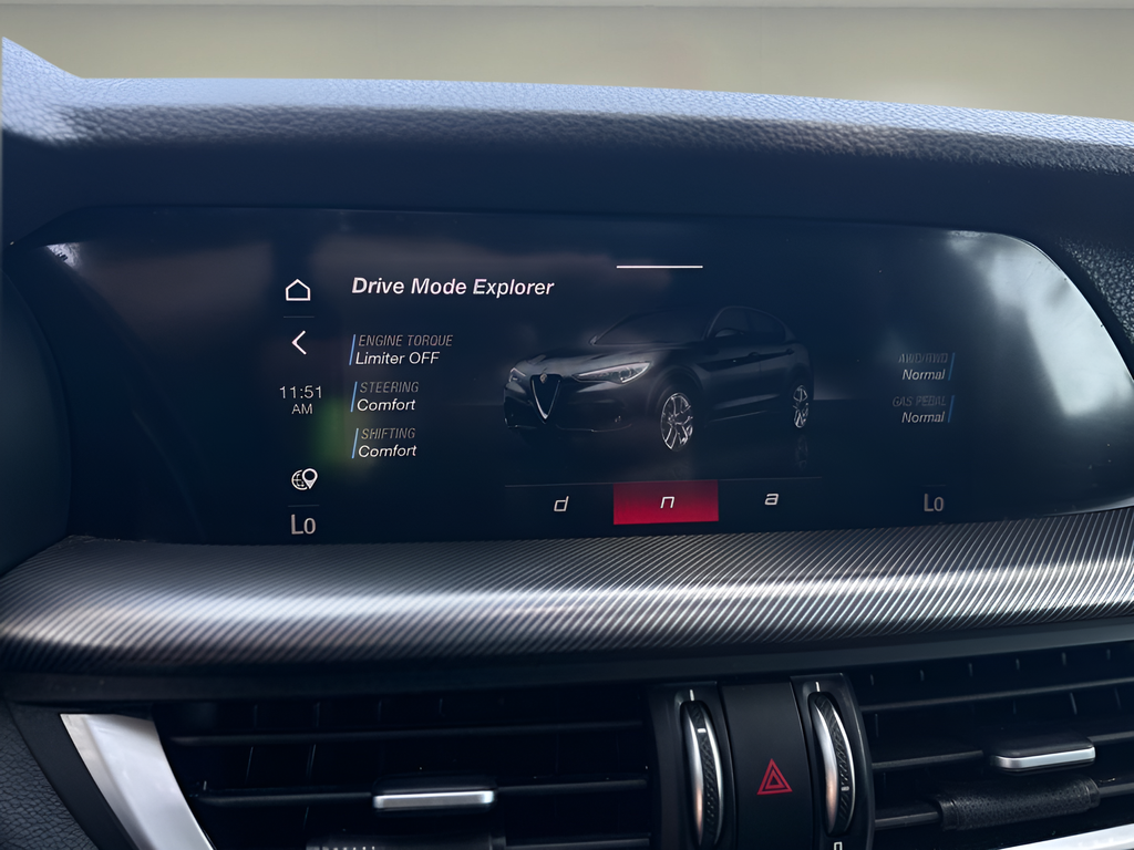Used 2023 Gray Alfa Romeo Veloce image 8
