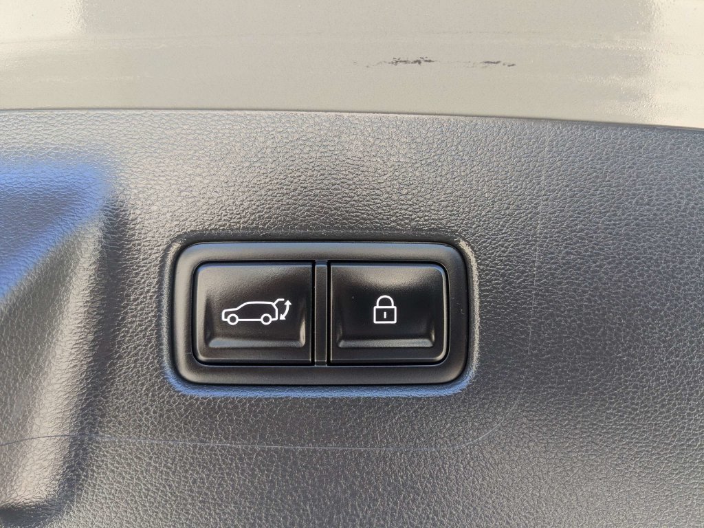 Certified Used 2025 Gray Hyundai Limited image 19
