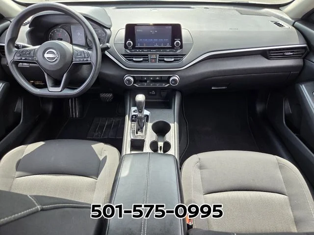 Used 2023 Silver Nissan 2.5 S image 12