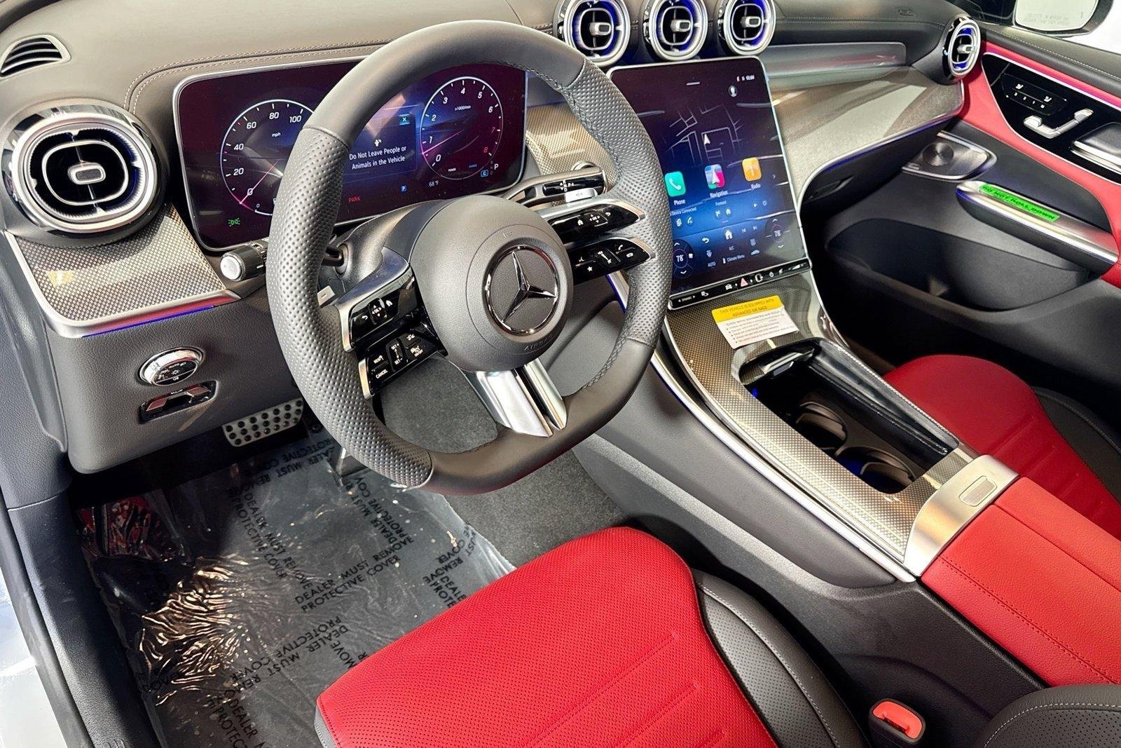 New 2026 Manufaktur Alpine Grey Mercedes-Benz GLC 300 image 9