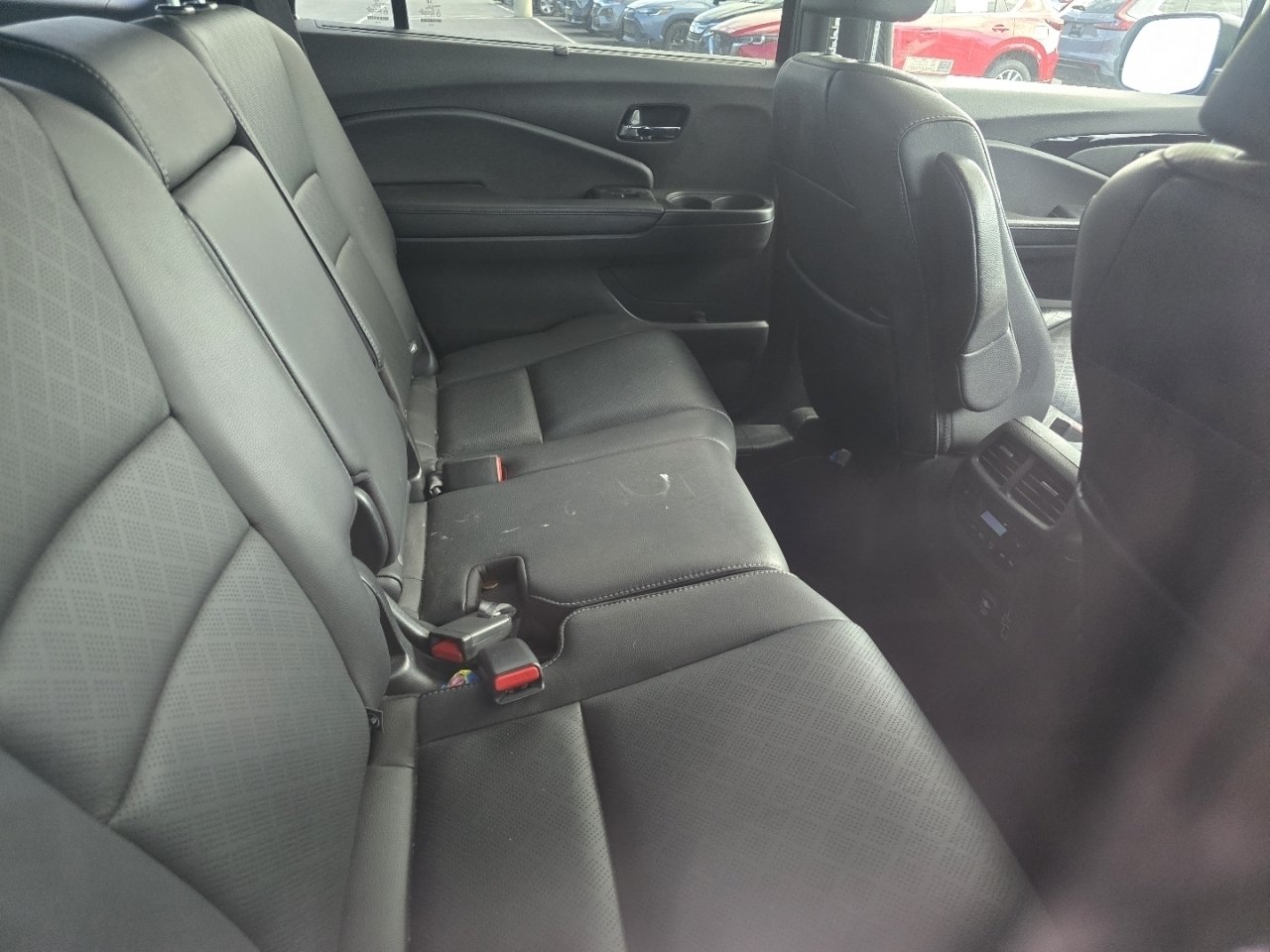 Used 2019  Honda Touring image 12