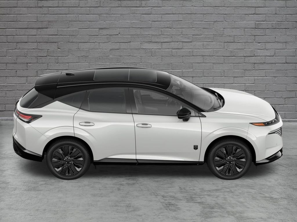 New 2027 White Nissan SL image 4