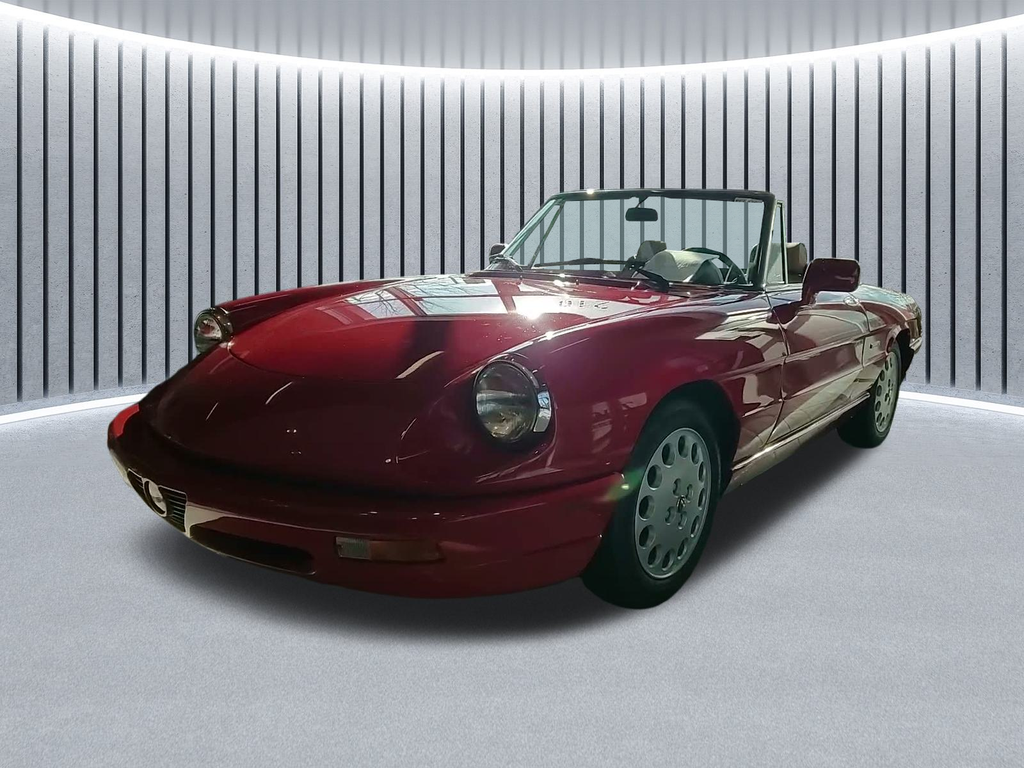 Used 1991 Red Alfa Romeo Veloce image 13
