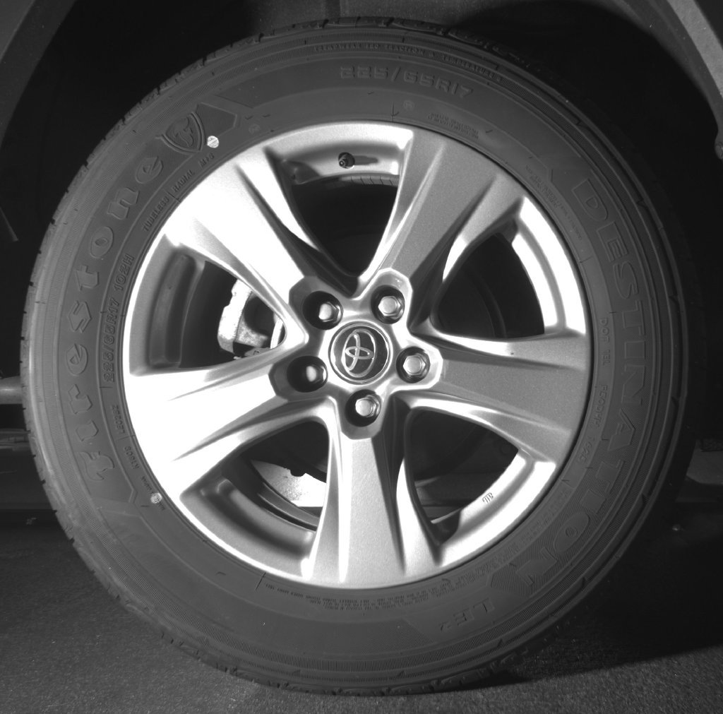 Certified Used 2025 Silver Toyota XLE image 20