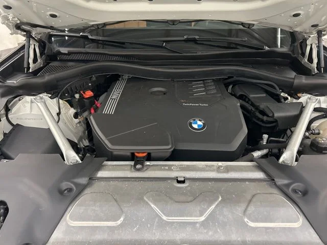 Used 2023 White BMW xDrive30i image 31