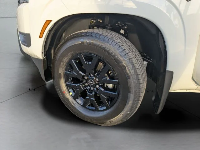New 2026 Glacier White Nissan Crew Cab SV image 30