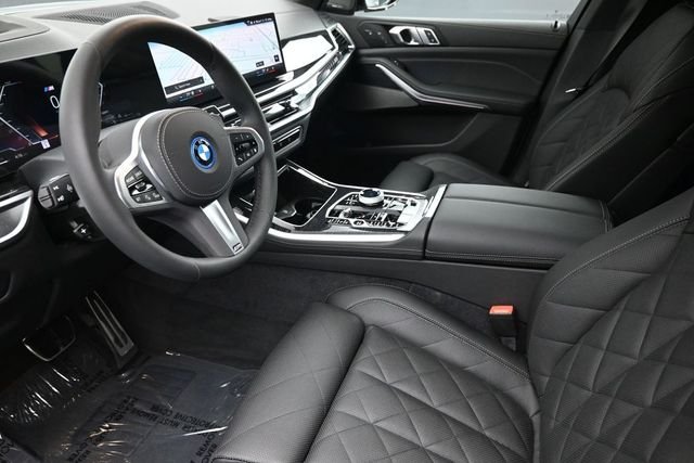 Used 2026 Gray BMW xDrive50e image 20