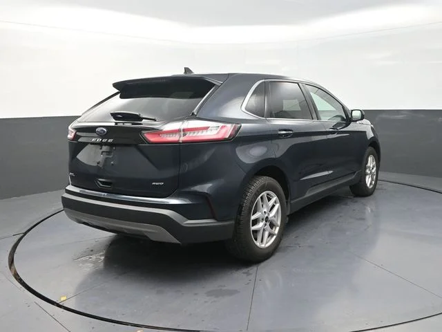 Used 2024 Blue Ford SEL image 8