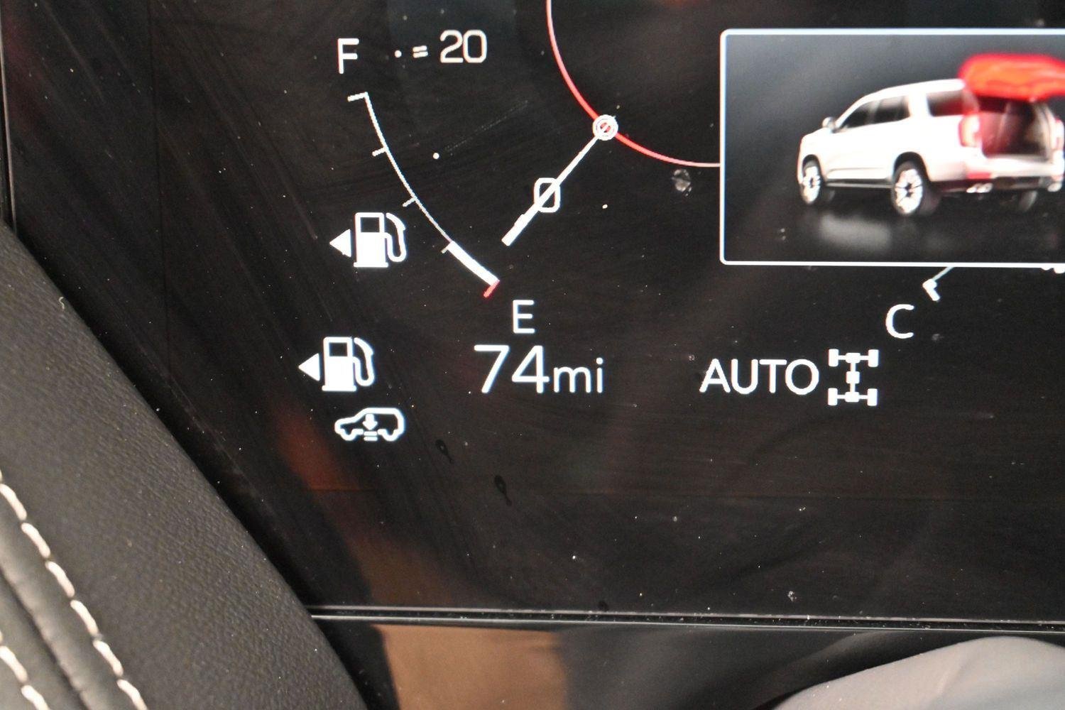 Used 2025 Volcanic Red Tintcoat GMC Denali Ultimate image 23