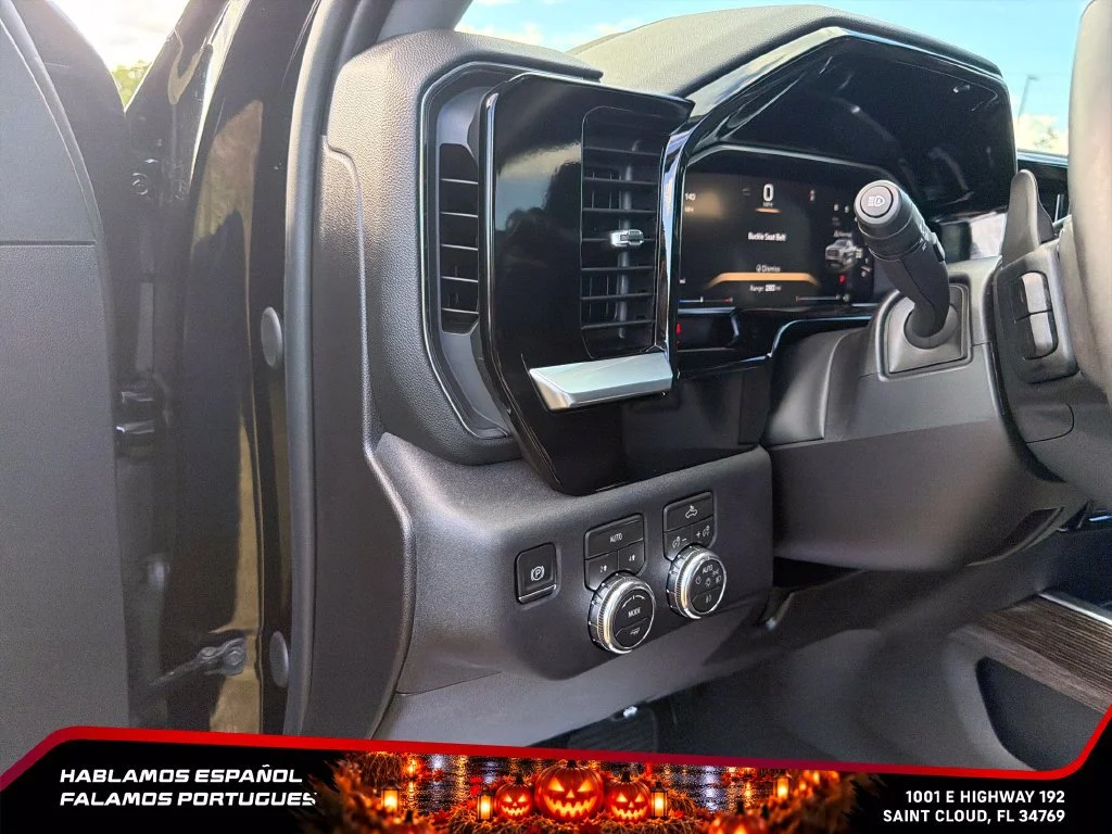 New 2026 Onyx Black GMC Elevation image 18
