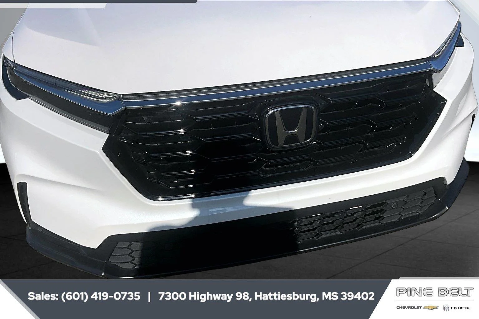 Used 2024 Platinum White Pearl Honda EX-L image 22