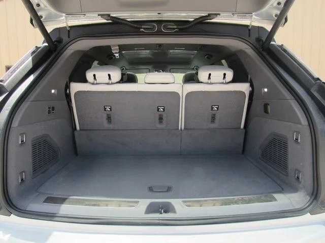 2025 Cadillac Escalade IQ Sport 1 - Photo 11