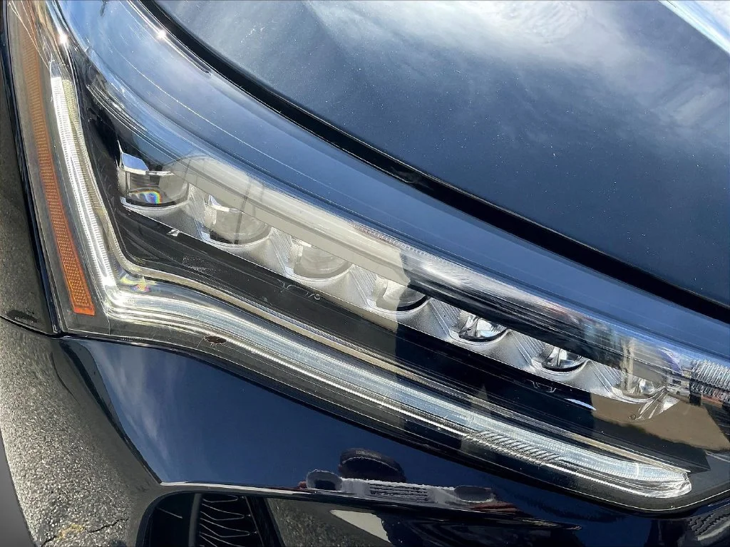 Used 2023 Majestic Black Pearl Acura Technology Package image 31