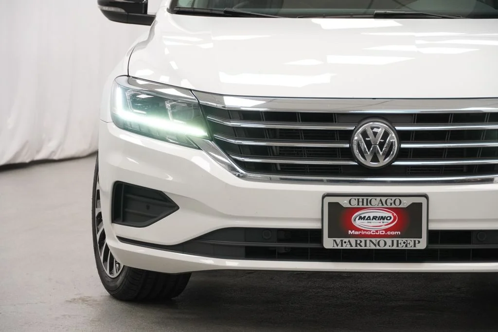 Used 2022 White Volkswagen 2.0T Limited Edition image 7