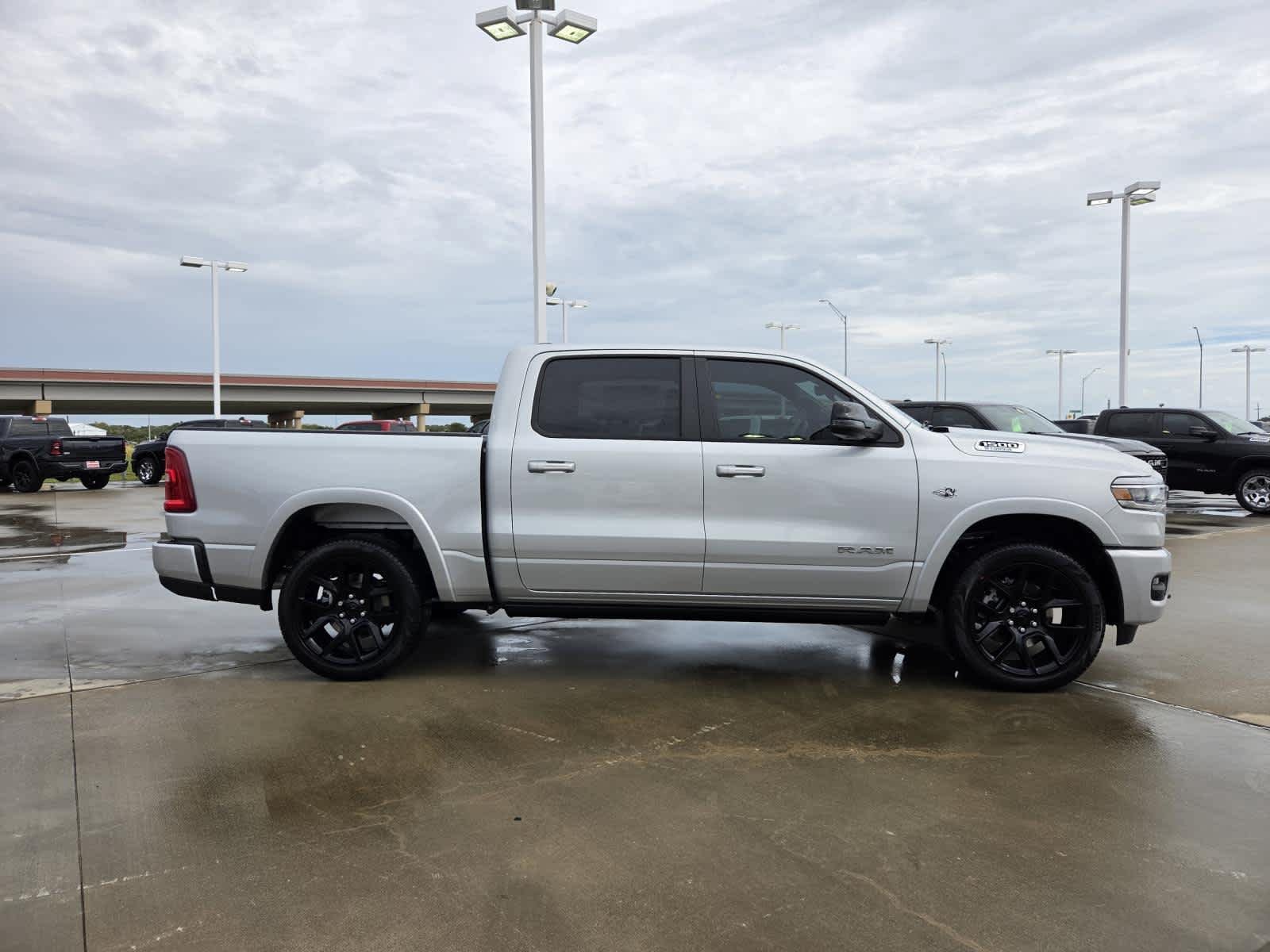 2027 RAM Ram 1500 Pickup Laramie - Photo 6