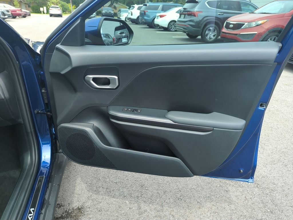 New 2026 Deep Sea Blue Kia LXS image 32