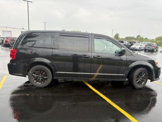 Used 2019 Black Onyx Crystal Pearlcoat Dodge SXT image 17