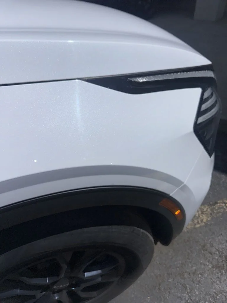 Used 2023 White Kia X-Pro Prestige image 16