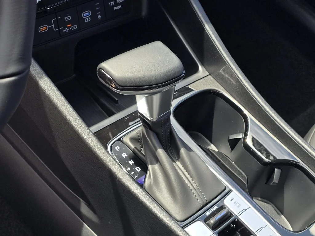 New 2026 Gray Hyundai SEL Premium image 19