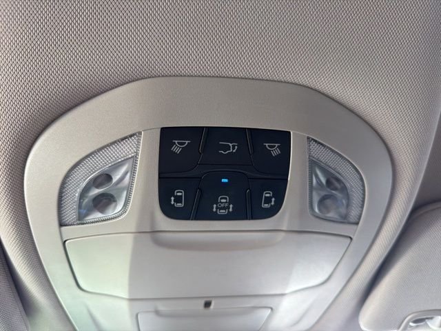 Used 2023 White Chrysler LX image 28