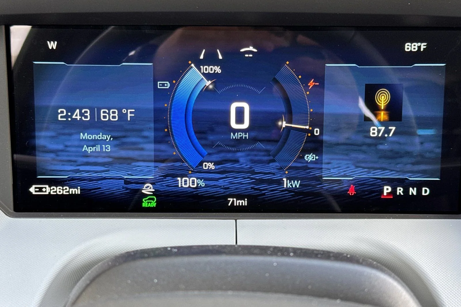 New 2027 Sterling Grey Metallic Chevrolet LT image 22