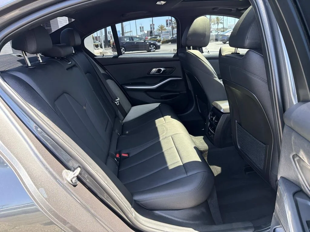 Used 2020 Mineral Grey Metallic BMW M340i image 25