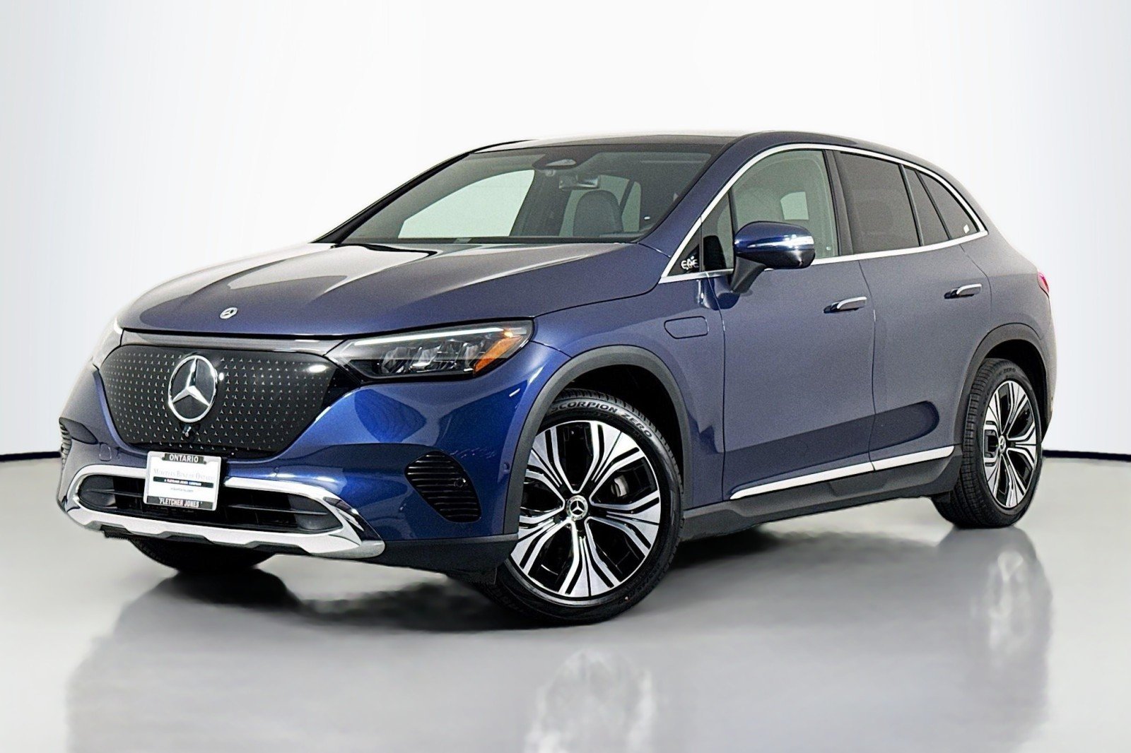 2023 Mercedes-Benz EQE SUV EQE 350 4MATIC's photo