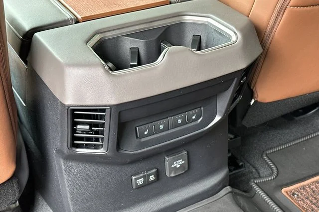 2026 Toyota Tundra 1794 Edition - Photo 14