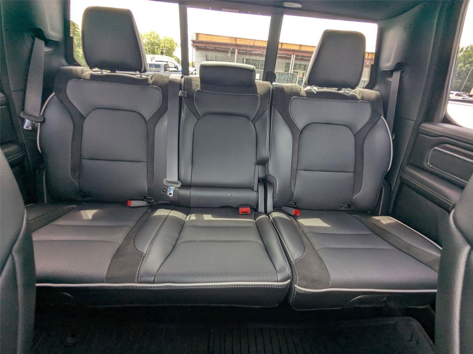 2026 RAM 1500 Laramie - Photo 18