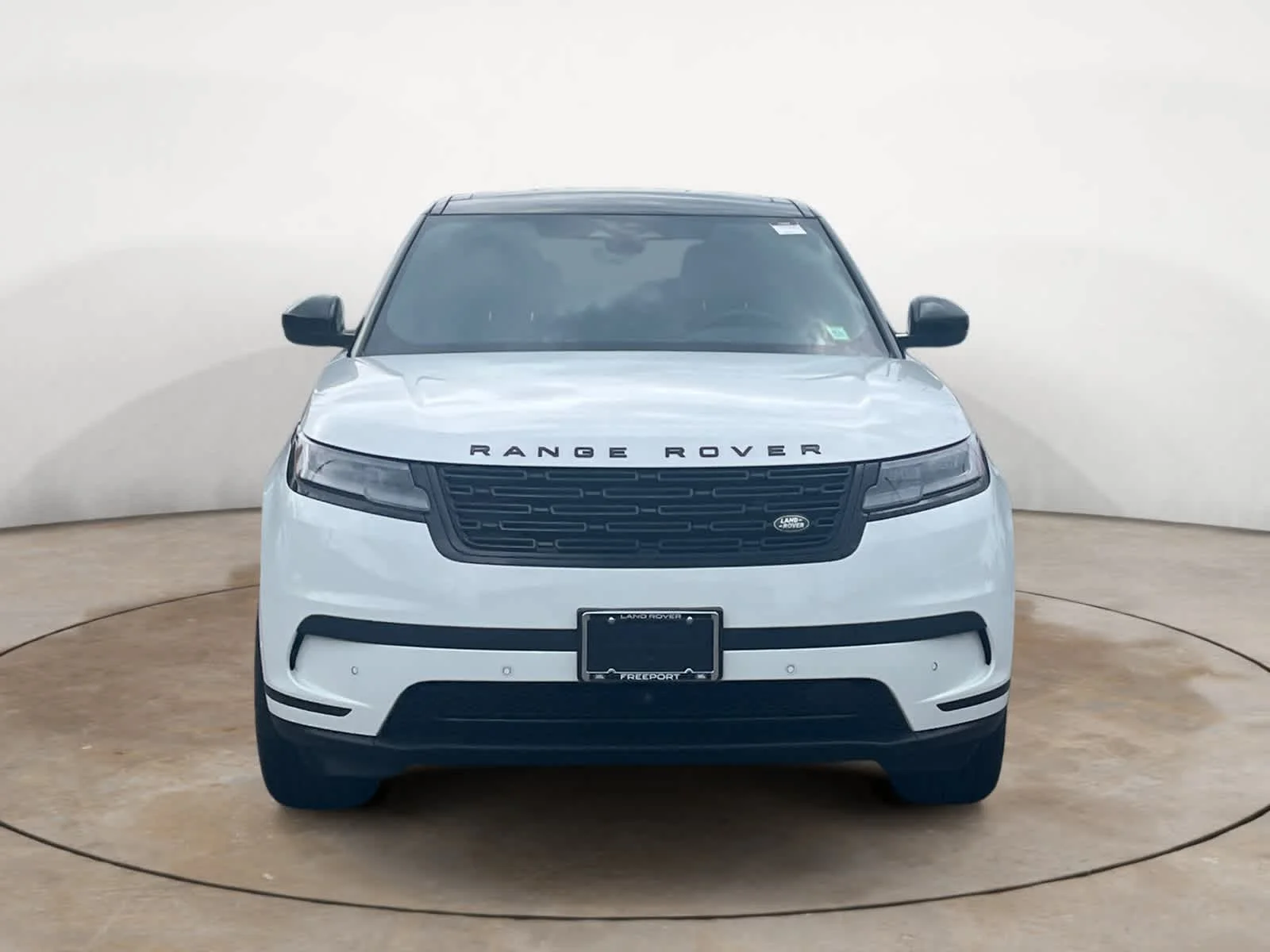 Used 2026 Fuji White Land Rover S image 8