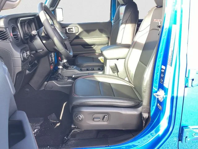 New 2026 Hydro Blue Pearlcoat Jeep RUBICON 4X4 image 10