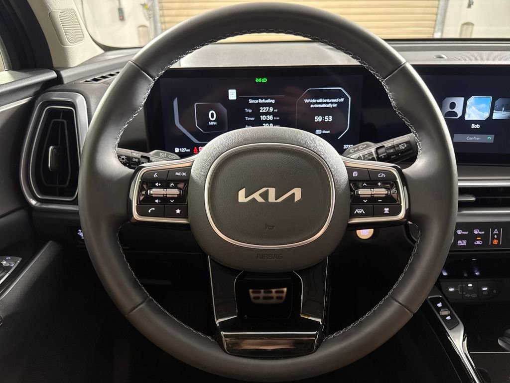 2025 Kia Sorento SX - Photo 14