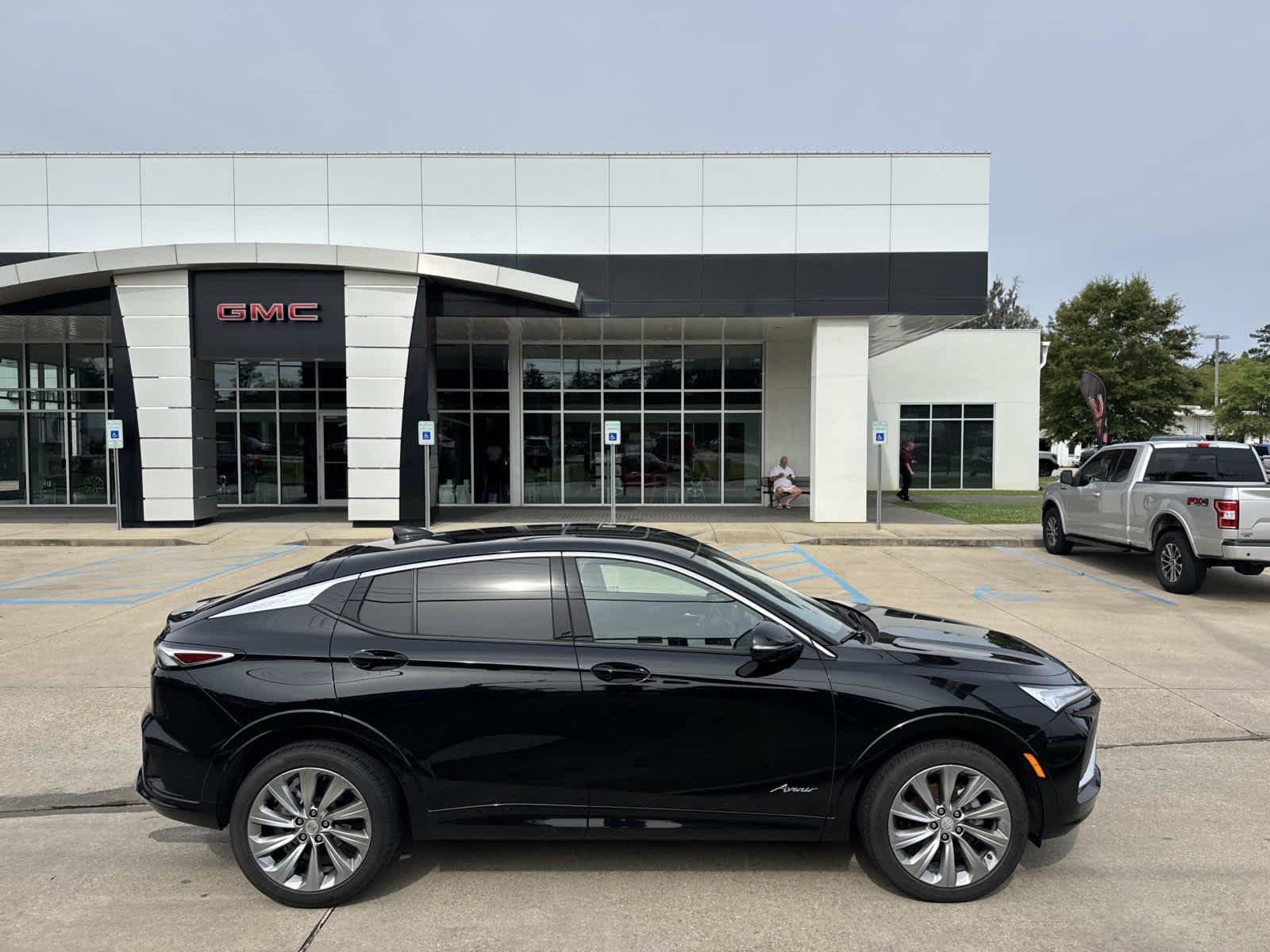 2025 Buick Envista Avenir's photo