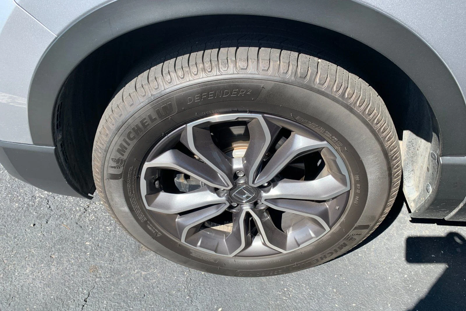 Certified Used 2022 Silver Honda EX-L image 4