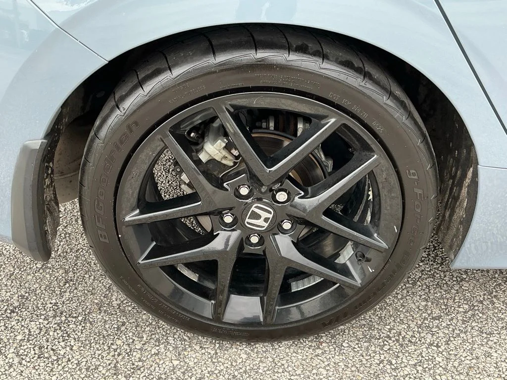 Used 2023  Honda Sport image 19