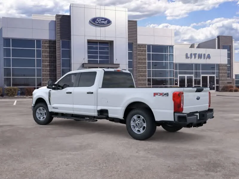 New 2026 Oxford White Ford F-350® XLT image 4