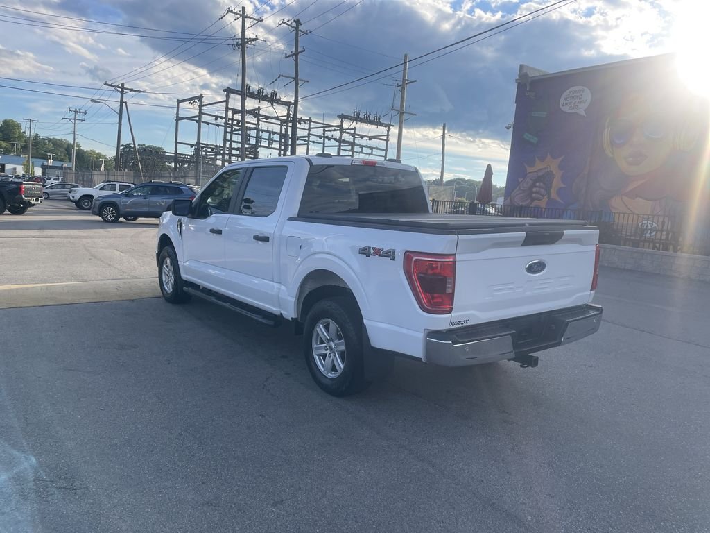 Used 2022 White Ford XL image 3