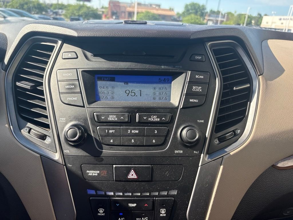 Used 2016 White Hyundai 2.4 Base image 17