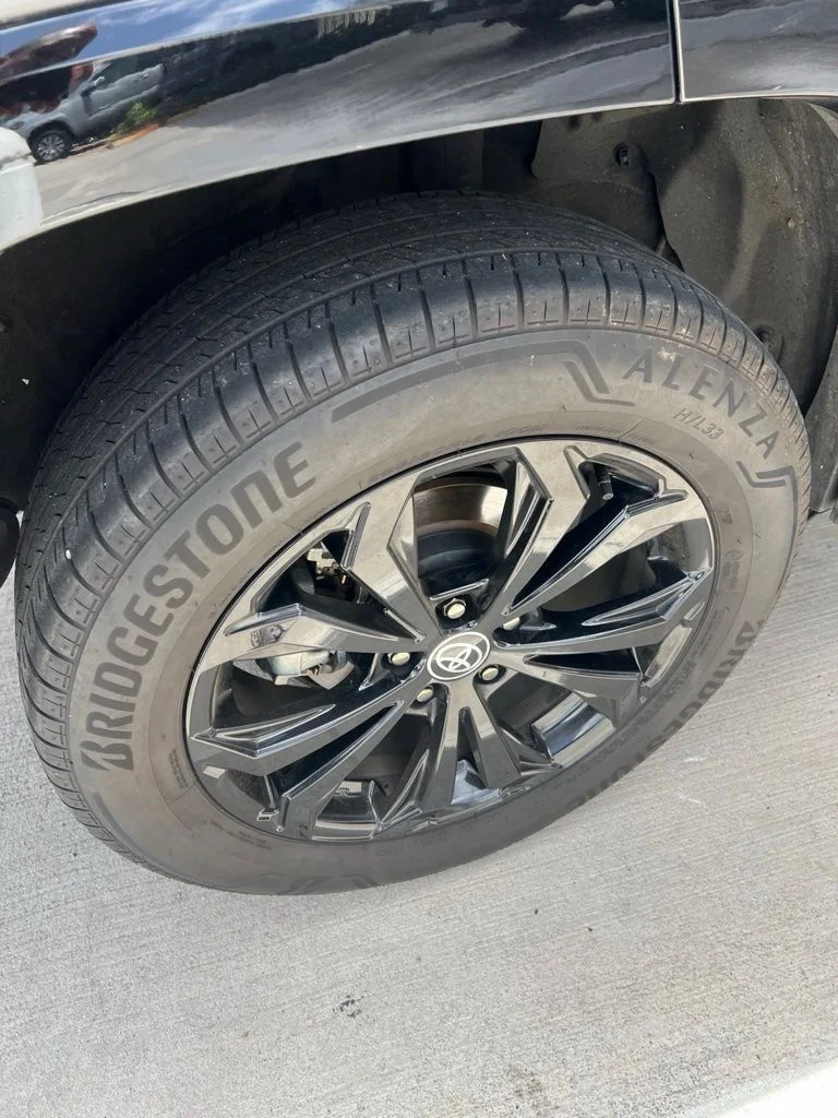 Used 2025  Toyota SE image 9