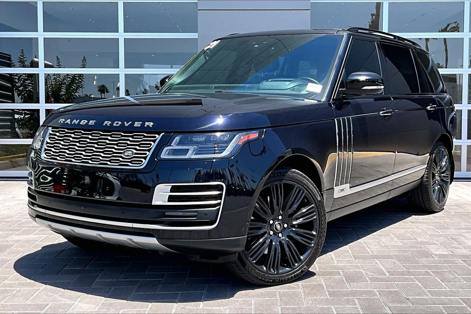 2021 Land Rover Range Rover 5.0 SVAutobiography LWB's photo