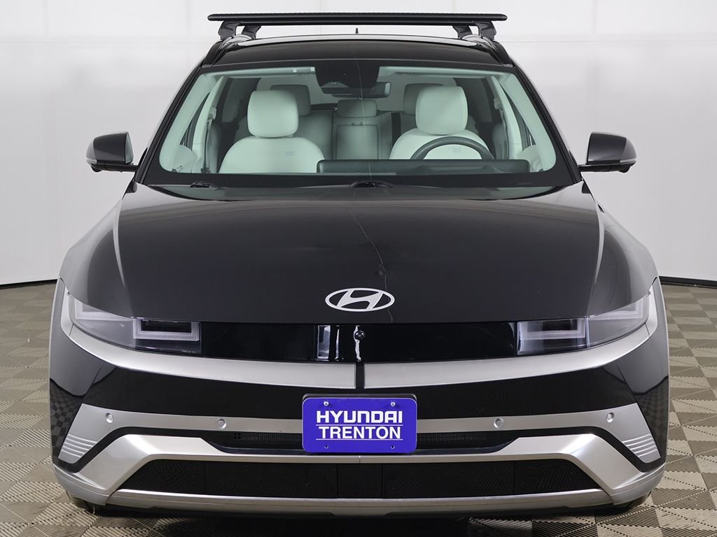 2025 Hyundai IONIQ 5 Limited - Photo 17