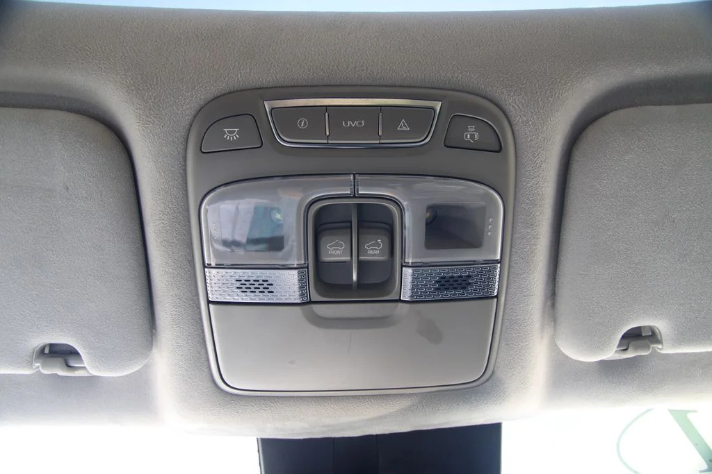 Used 2021 Silver Kia SX image 39