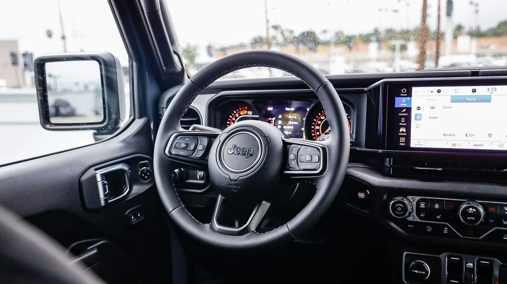 2025 Jeep Wrangler 4-Door Sport S - Photo 16