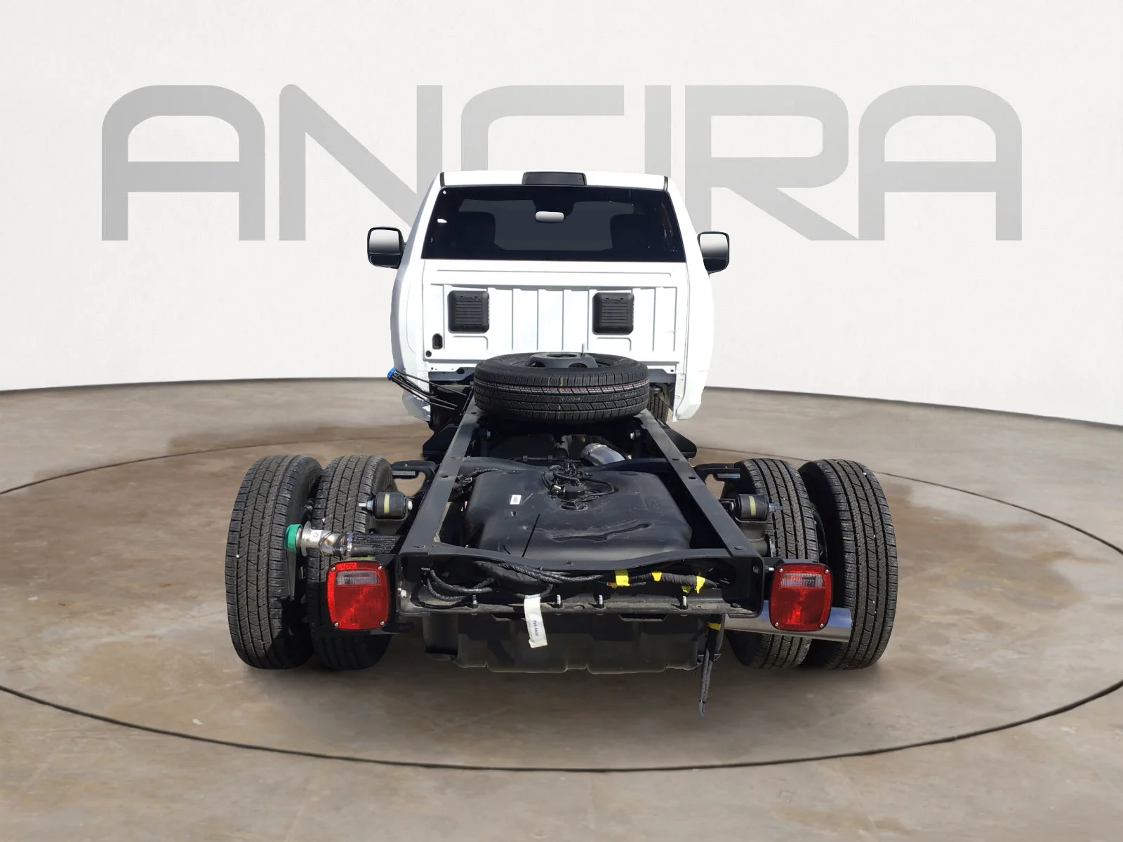 2026 RAM 3500 Chassis Tradesman - Photo 12