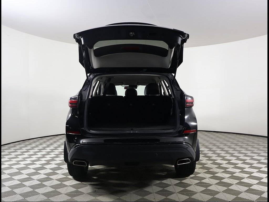 Used 2023 Super Black Nissan SV image 14