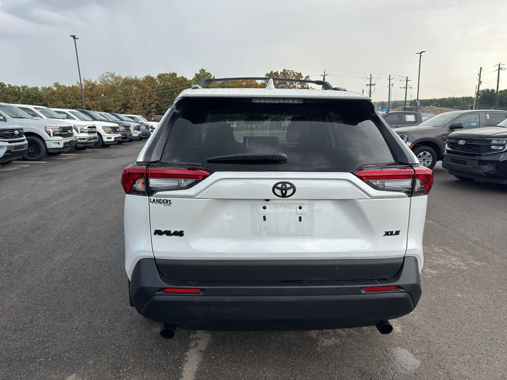 Certified Used 2024 Wind Chill Pearl Toyota XLE Premium image 6