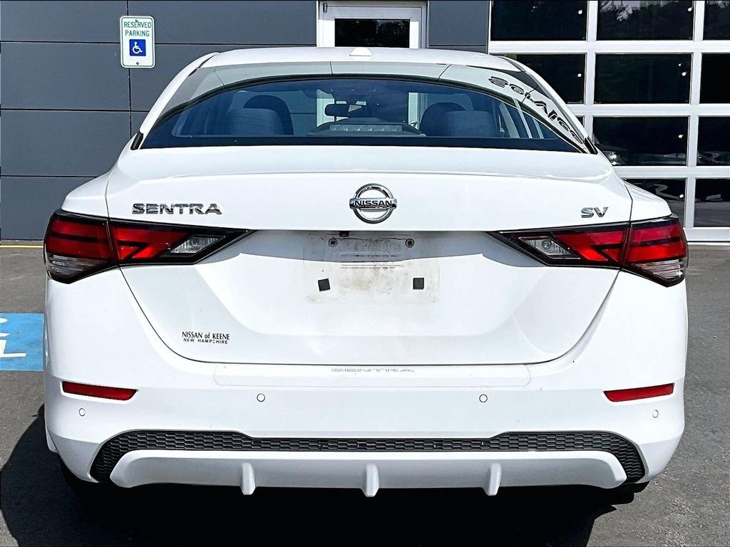 Used 2020 White Nissan SV image 5